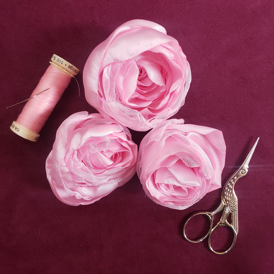 TRIO DE PEONIAS